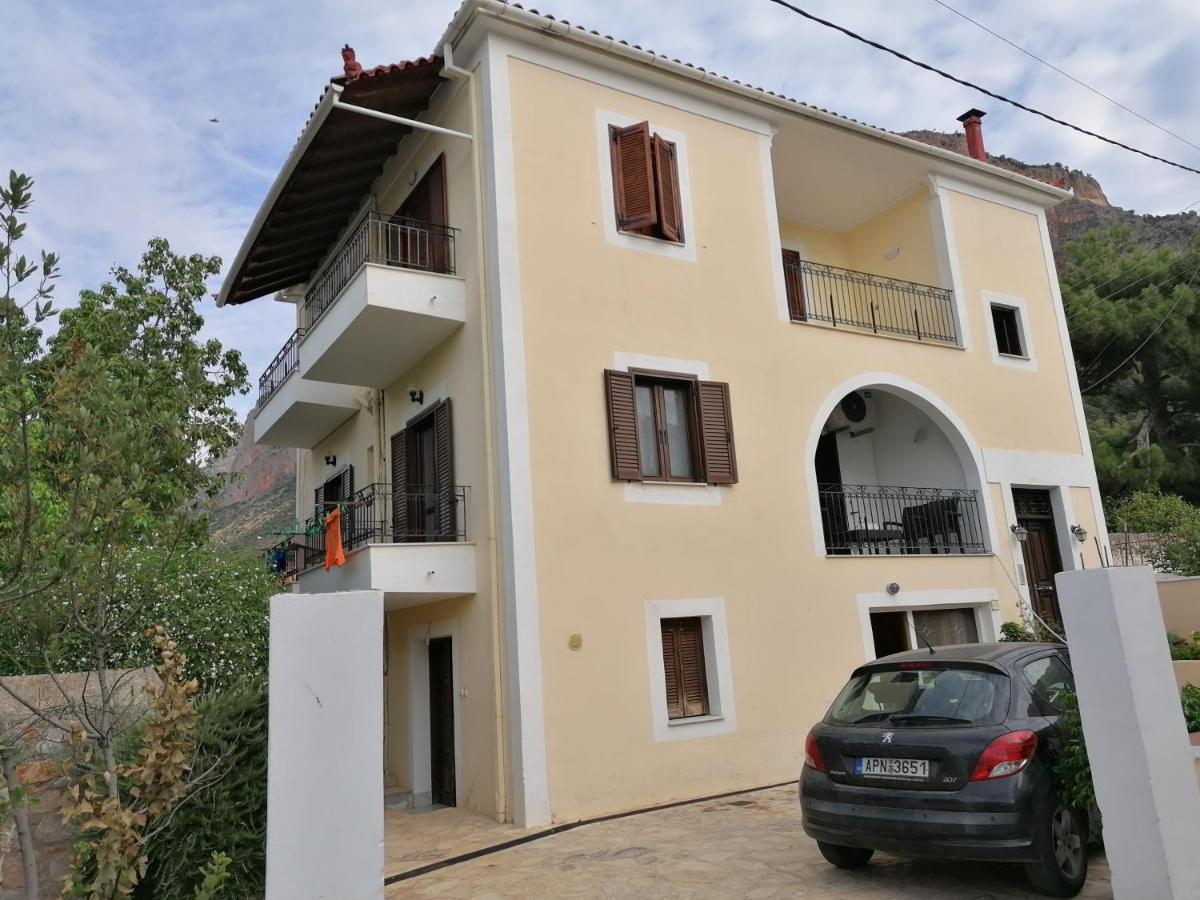 Apartment Theodoros Leonídio Kültér fotó