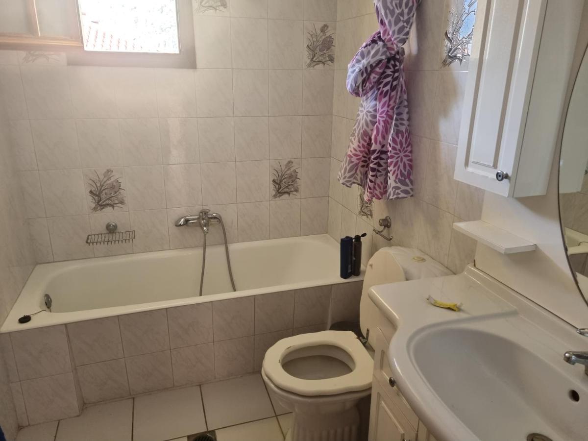 Apartment Theodoros Leonídio Kültér fotó